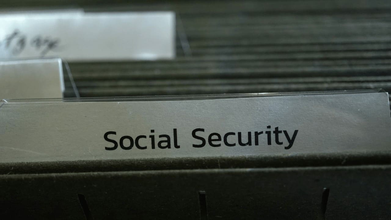 a-social-security-history-timeline-social-security-intelligence